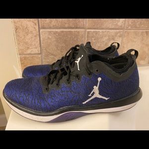 JORDANS(NEGOTIABLE)!!!!!